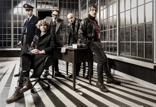 Jesi - Martedì 13 gennaio al Pergolesi con Lodo Guenzi c’è "Morte accidentale di un anarchico" di Dario Fo